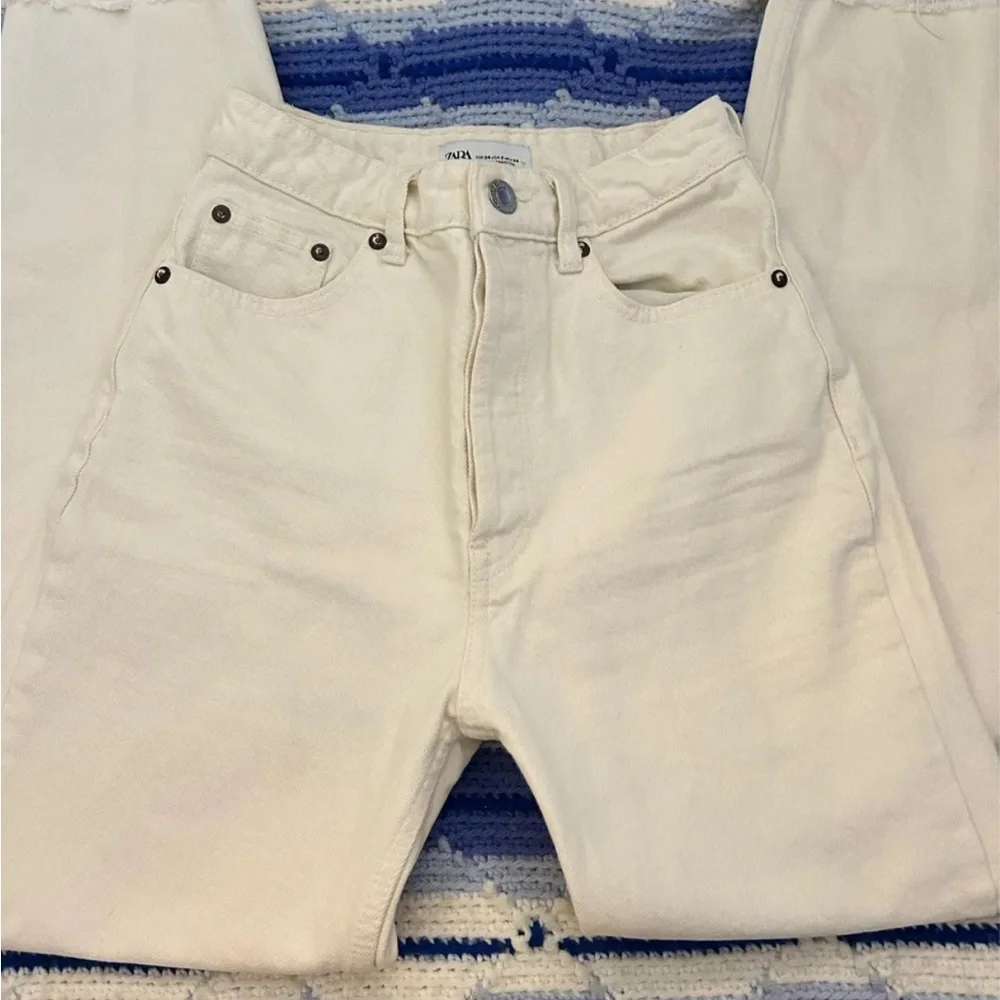 Zara jeans - Picture 2 of 4